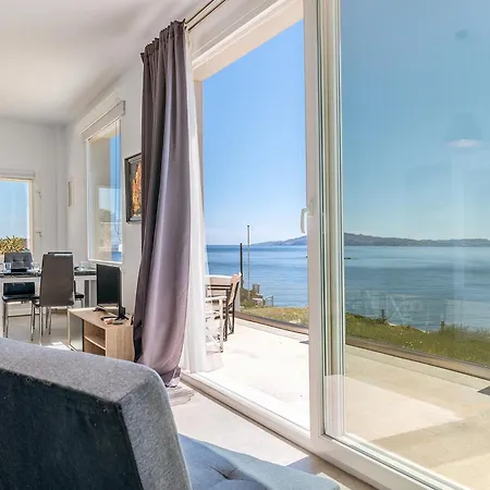 Lägenhet Theasea Tínos