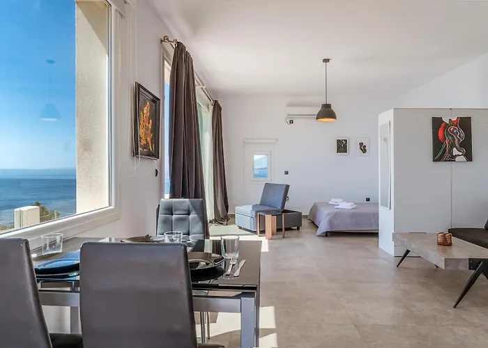 Διαμέρισμα Theasea